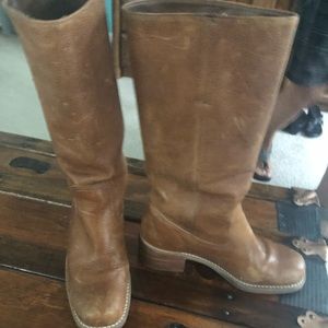 Amanda Smith brown boots